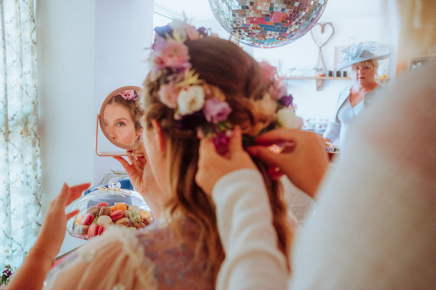 THE WHOLEHOUSE FARM WEDDING PHOTOGRAPHY 012 THE WHOLEHOUSE FARM WEDDING PHOTOGRAPHY 012